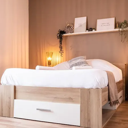 Le Contemporain - Bel T2 A Apartment